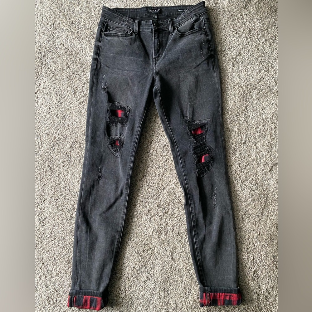 Judy Blue Red Plaid Patch Skinny Jeans 7/28